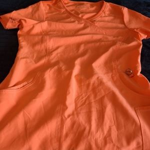 Scrub top cherokee infinity xs never worn